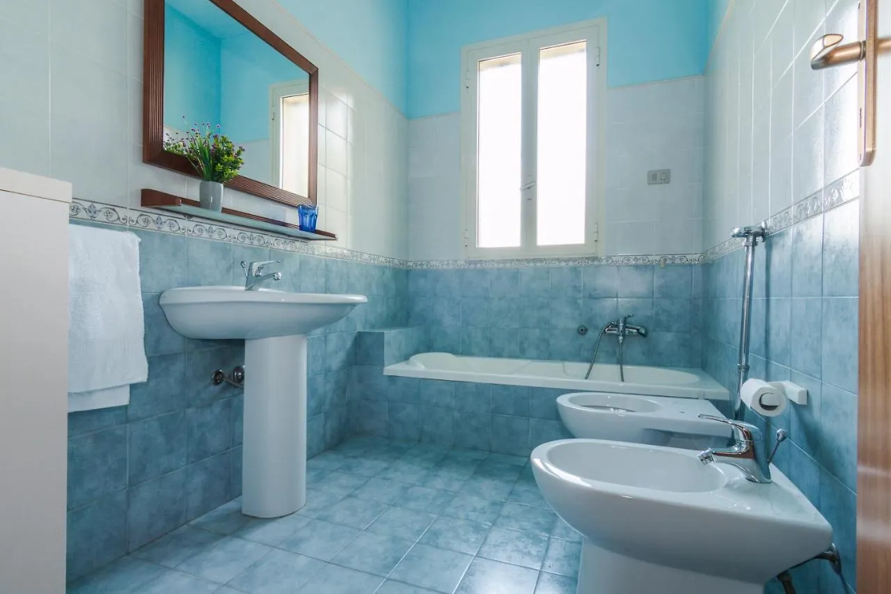 度假居 House With 3 Bedrooms In Pozzallo With Wonderful Sea View And Furnished Terrace 莫迪卡 意大利